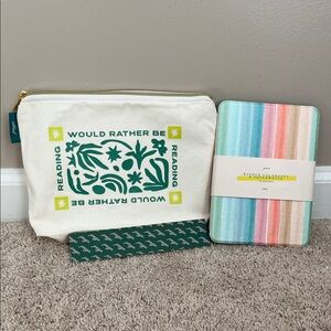 Page Kindle Case Over the Rainbow Paperwhite 12th Gen Colorsoft NWT bundle
